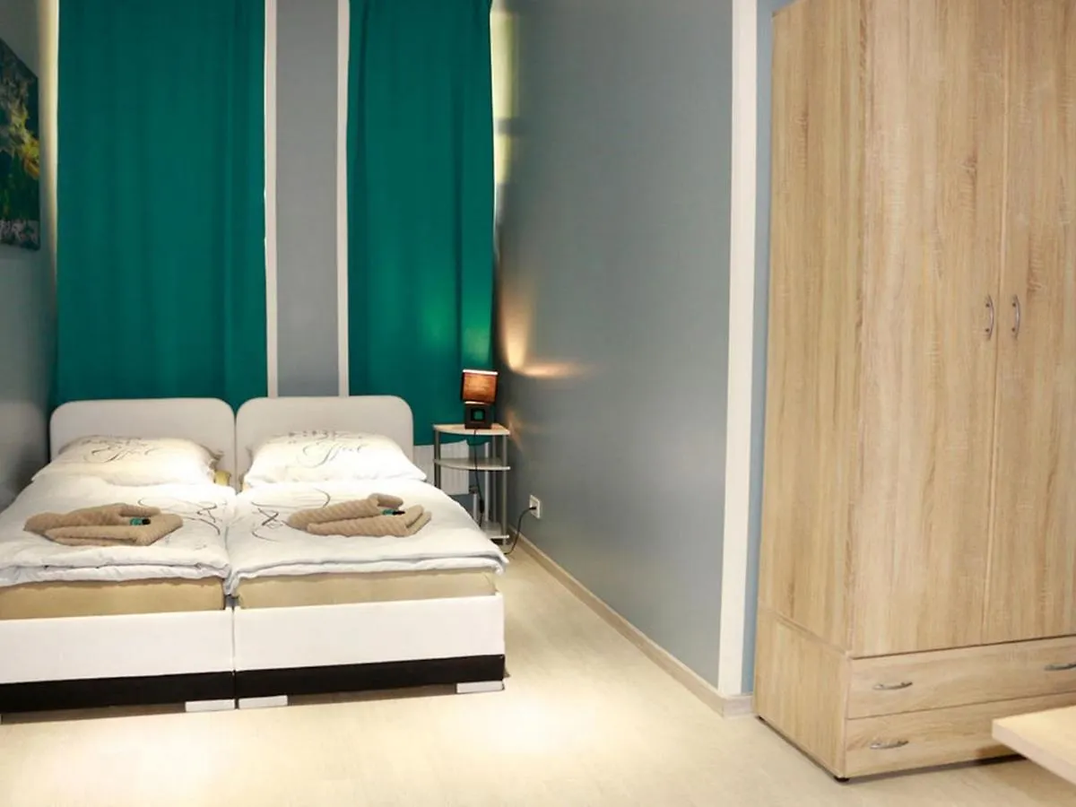 ***  Amaya Motel Berlín Německo